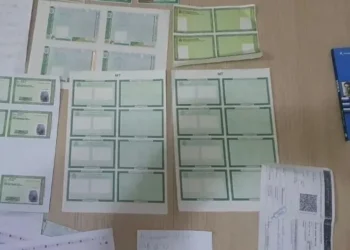 Suspeitos teriam falsificado documentos de identificação de dois jogadores de futebol • Polícia Civil do Paraná