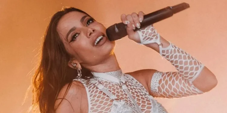 Anitta atualiza sobre seu estado de saúde: “Zerada”