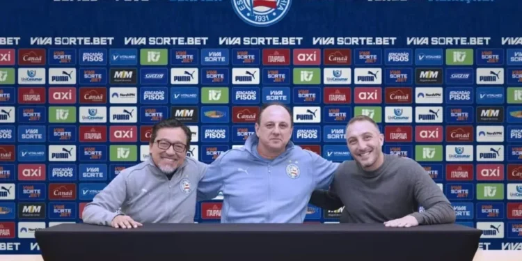 Bahia anuncia renovação de contrato com Rogério Ceni