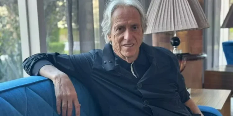 Jorge Jesus é apontado como favorito para assumir o Al-Nassr, de Cristiano Ronaldo