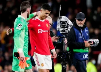 De Gea ironiza renovação de Cristiano Ronaldo com Al-Nassr: “Jogando de graça”