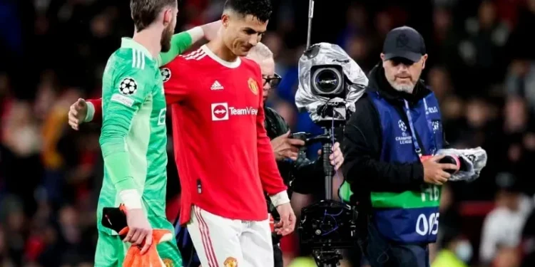 De Gea ironiza renovação de Cristiano Ronaldo com Al-Nassr: “Jogando de graça”