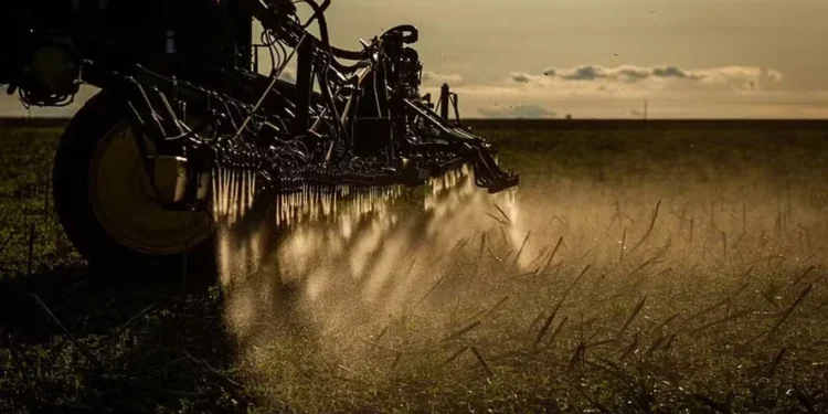 O programa passou por uma longa negociação e enfrentou resistência do Ministério da Agricultura e da indústria de defensivos agrícolas — Foto: Wenderson Araujo/CNA