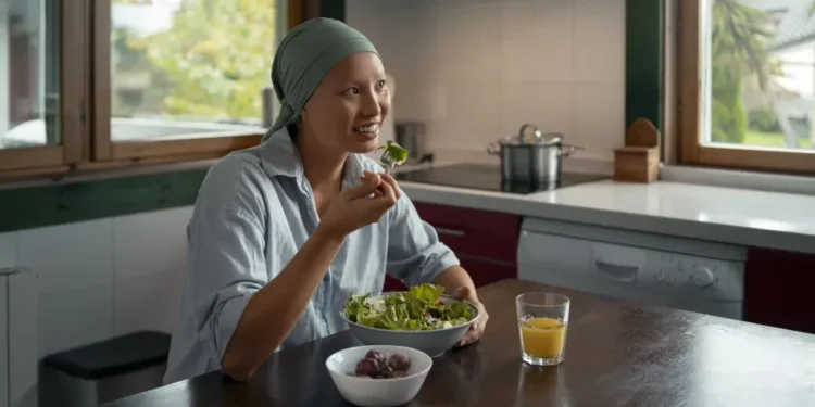 Nutrição e câncer: por que cuidar da alimentação é essencial no tratamento