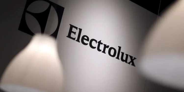 Electrolux divulga lucro abaixo do esperado em meio a incertezas tarifárias