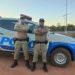 Policiais militares prenderam duas mulheres, uma delas por tentativa de homicídio - Foto: Ascom 3ºBPM