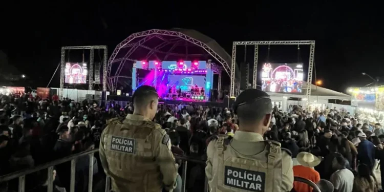 Vaquejada segura: PMTO reforça policiamento ostensivo em Novo Alegre durante festejos