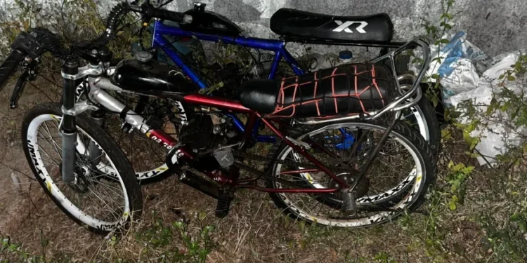 PMTO recupera bicicletas motorizadas furtadas e detém dois suspeitos em flagrante, em Gurupi