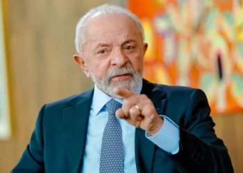 Lula diz que minerais críticos do Brasil ficarão sob controle do governo