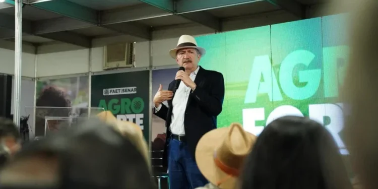 Aldo Rebelo aponta desafios do agro e destaca potencial do Tocantins na ExpoAlmas