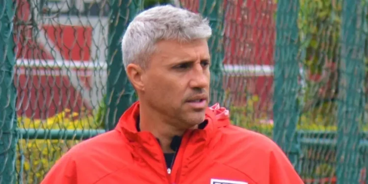 Escalação do São Paulo: sem Lucas, Crespo resgata jogador contra o Flamengo