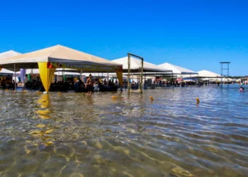 Em Peixe, Governo do Tocantins investe em uma das maiores praias do estado e impulsiona temporada turística