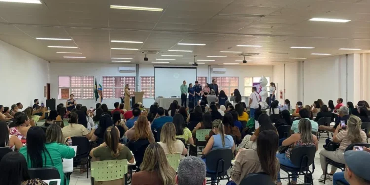 Evento reuniu mais de 160 pessoas da macrorregião norte do Estado