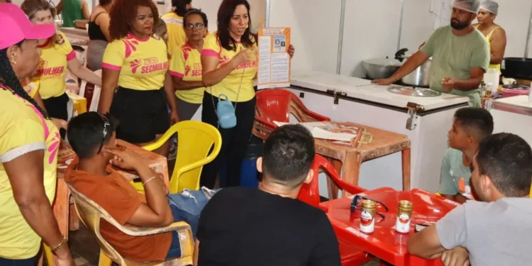 Secretaria da Mulher leva orientação e prevenção à violência contra a mulher às praias do Tocantins