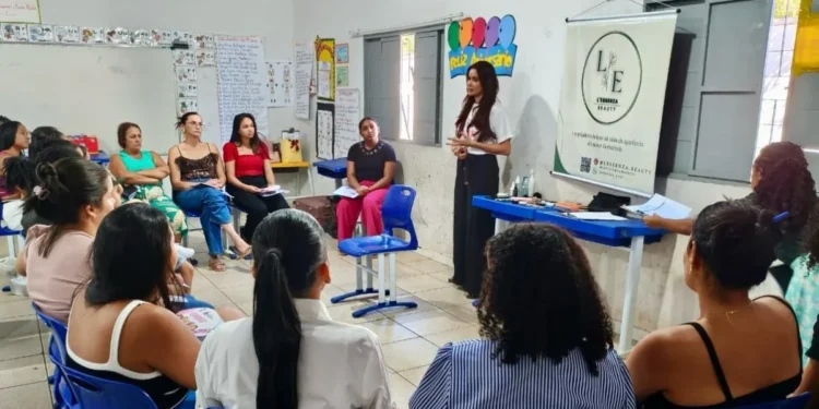 Governo do Tocantins leva Projeto Vida de Mulher a Novo Acordo, com atendimentos e ações de fortalecimento feminino
