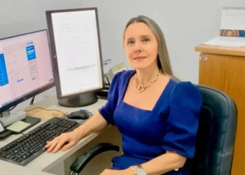 A Gerente de Registro Mercantil da Jucetins, Cleci Cassol destaca que a autarquia tem muitos servidores de carreira altamente qualificados e ágeis na análise documental. - Crédito - Geórgya Laranjeira