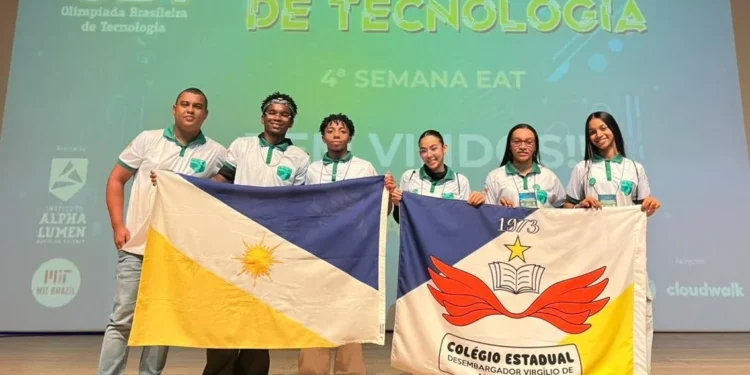 Estudantes de Paranã apresentam projeto na Semana Escola Avançada de Tecnologia, em São Paulo