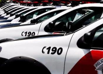 Viaturas da da Polícia Mili­tar de São Paulo. • Reprodução/ Polícia Militar de São Paulo