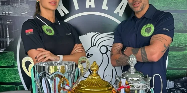 1 de 8 Kelly key é presidente de clube em Angola • Reprodução/instagram/oficialkellykey