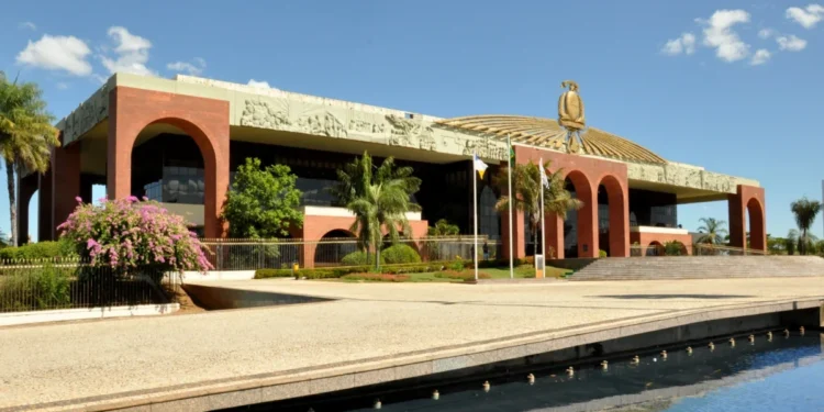 Governo do Tocantins antecipa pagamento dos servidores para esta quinta-feira, 24