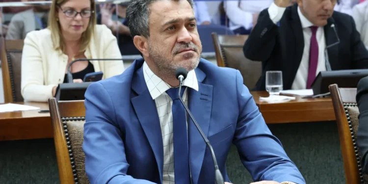 Parlamentar solicita, em regime de urgência, intensificação das ações da Polícia Militar nas zonas rurais de Dois Irmãos, Miranorte e Miracema.
