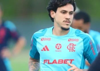 Pedro em treino do Flamengo • Gilvan de Souza / Flamengo
