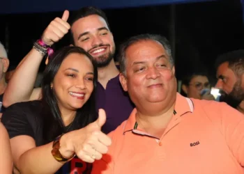 Senador Eduardo Gomes participa da abertura do Miracaxi e destaca impacto econômico e cultural da festa