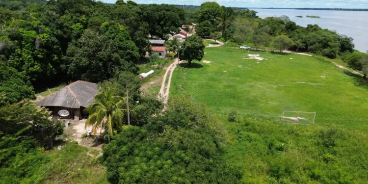 Vista área de aldeias do território indígena Karajá-Xambioá, em Santa Fé do Araguaia. - Crédito: Lorrayne Ferreira/Governo do Tocantins