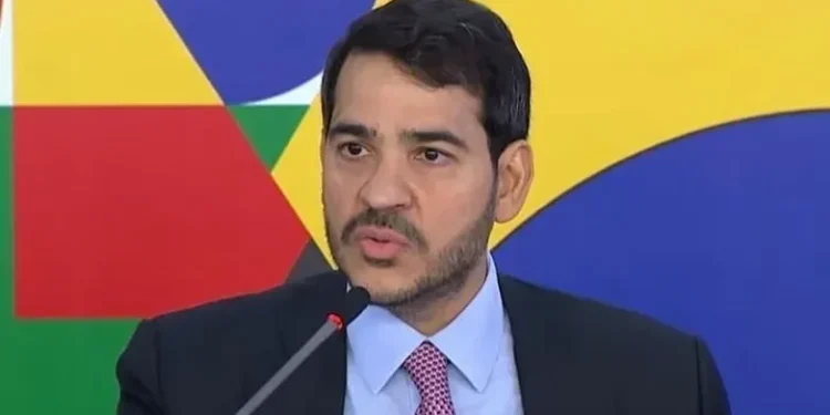 AGU critica post de Trump sobre Bolsonaro: “Este governo não aceita tutela”