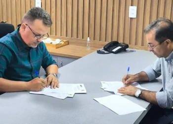 Governo do Tocantins repassa trecho urbano da TO-222 para gestão do município de Araguaína