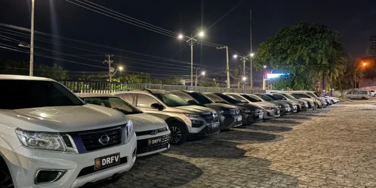 Polícia combate esquema de furto de carros apreendidos de pátios do Detran