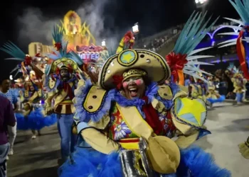 Acadêmicos de Niterói foi a campeã da Série Ouro do Carnaval do Rio de Janeiro em 2025 • RioTur