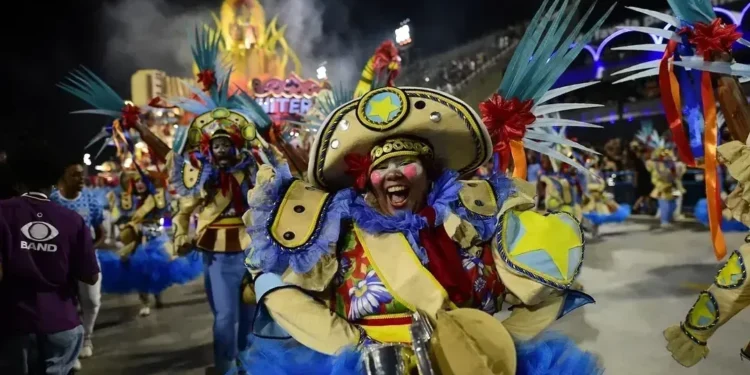 Carnaval RJ: Acadêmicos de Niterói anuncia Lula como tema do enredo de 2026