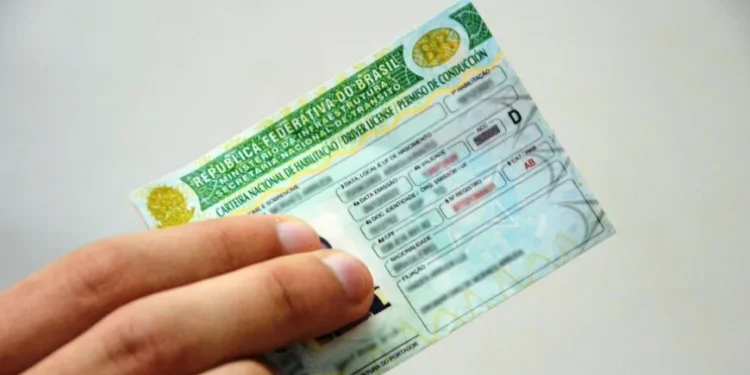 Governo sanciona lei da CNH Cidadã; Detran/TO deve publicar edital sobre o benefício