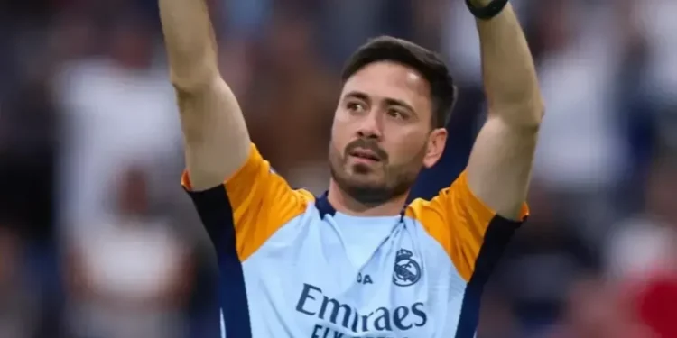 Botafogo: Davide Ancelotti já está no Rio e clube prepara anúncio