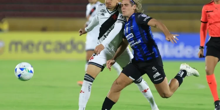 Vexames e crise: goleada sofrida pelo Vasco na Sul-Americana vira rotina