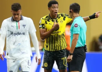 Mundial: Jobe Bellingham é suspenso e perde duelo com irmão do Real Madrid