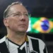 Entre cautela e necessidade, Botafogo inicia busca por novo treinador