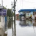 Chuva causa alagamento na Rua da Associação, no bairro Mathias Velho, na cidade de Canoas • RAPHAEL PIERRE/ASI/ESTADÃO CONTEÚDO