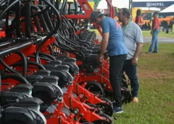 Resultado dos primeiros meses do ano pode ser atribuído ao desempenho do setor durante a Agrishow, em Ribeirão Preto (SP). — Foto: Divulgação