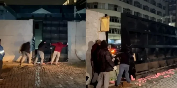 Com baixa do Guaíba, Serão reabertas as comportas 1, 2, 4 e 6 • Departamento Municipal de Água e Esgotos de Porto Alegre