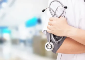 Enamed é obrigatório para os concluintes da graduação nos cursos de Medicina que estão inscritos no Enade • Freepik