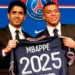Mbappé e Al-Khelaifi posam juntos no PSG — Foto: Getty Images