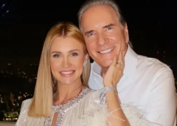 Ana Paula Siebert e Roberto Justus completam 10 anos de casados em 2025 • Instagram/Ana Paula Siebert