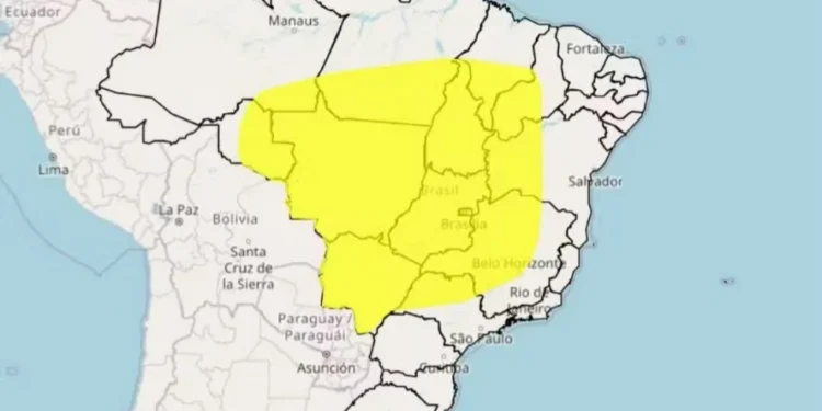 Centro do Brasil tem alerta para baixa umidade do ar nesta terça