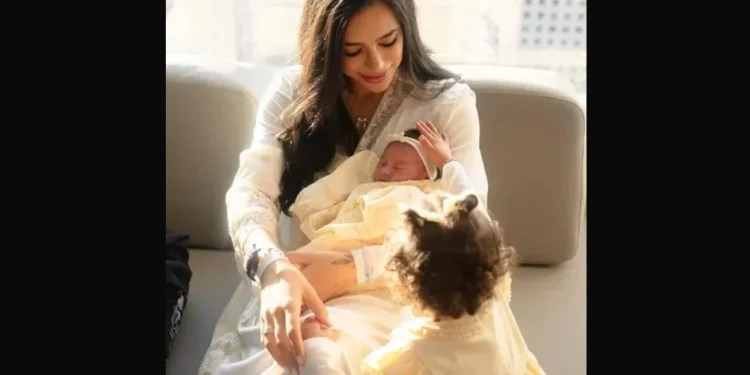 Após dar à luz, Bruna Biancardi mostra que filha com Neymar já está em casa