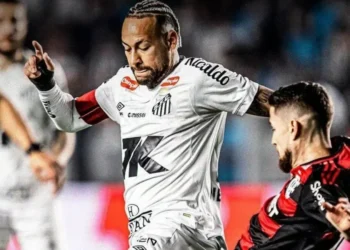 Após brilhar contra Flamengo, Neymar diz que ainda não está 100% fisicamente