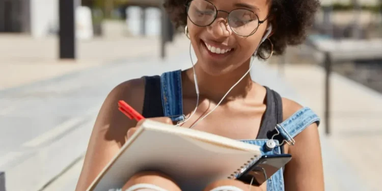 Fies 2025.2: veja vagas disponíveis por estado