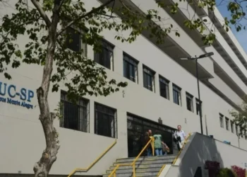 Instituição em São Paulo oferece 9 cursos com início no segundo semestre de 2025 • Divulgação/PUC-SP