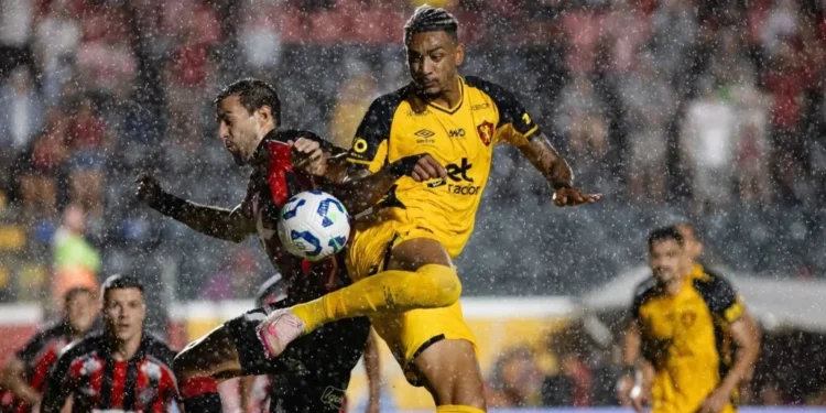 Final maluco! Sport empata com Vitória, mas segue sem vencer no Brasileirão